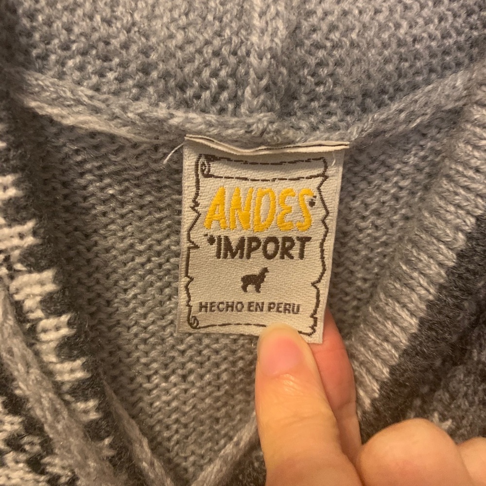 Gray sweatshirt - Picture 6 of 10